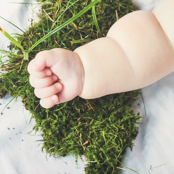 Meet your Posher, Caroline - Picture 1 of 1